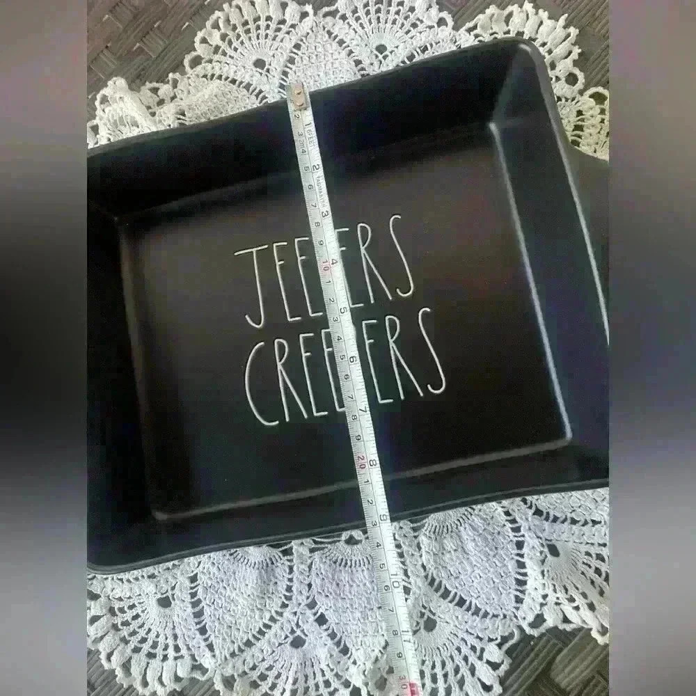 Rae Dunn jeepers creepers black baking / casserole pan 9 x 13 - Picture 4 of 4
